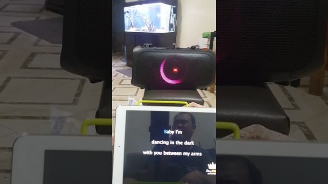 Partybox On The Go Karaoke Testing Part 2! смотреть онлайн