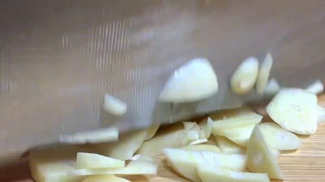 炒小魚乾直接下鍋炒就錯了，教你一招，不腥不柴，香辣開胃又下飯【阿朝哥美食 】#炒小魚 #炒小魚料理 #炒小魚食譜 #炒小魚的做法 #炒小魚煮法