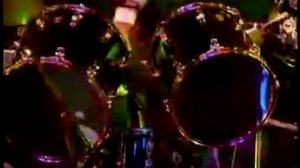 Eric Carr - Drum Solo (1990)