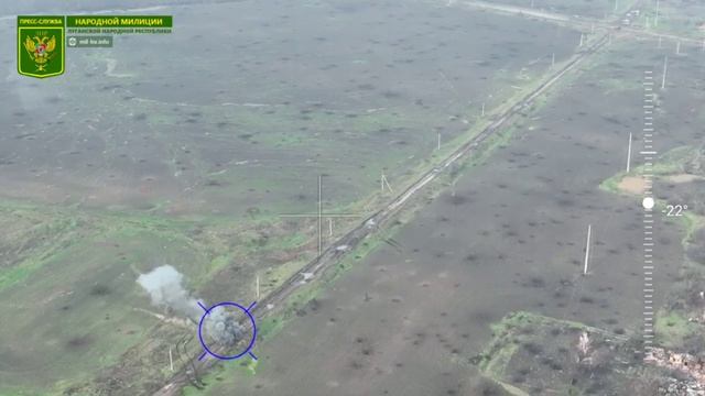 Артиллеристы 6-го полка 2-го АК накрыли колонну бронетехники ВСУ смотреть онлайн