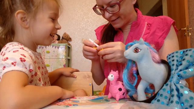 Надуваем динозавра. игрушки смотреть онлайн