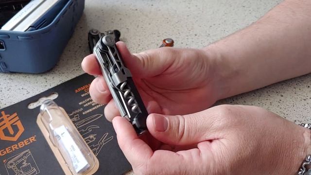 Gerber Armbar - Cork и Drive - Стильные и современные "мультитулы"