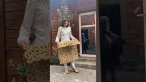 Преимущества шнуровых ковров Иванка