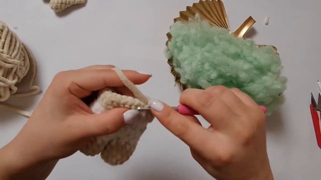 Мишка валентинка|Часть 1|С сердечком. Валентинка крючком амигуруми.