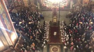 Хор "Контраст" НГК и хор собора Александра Невского - "Милость мира" (Елена Юнек)