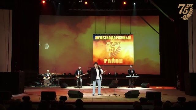 УЧАСТИЕ В ГР. РОК АТЕЛЬЕ ,  ВИА СИНЯЯ ПТИЦА ,  ГР КАФЕ ,  КВАРТИРНИКЕ У МАРГУЛИСА, ВИА ГОЛОСА 70-Х