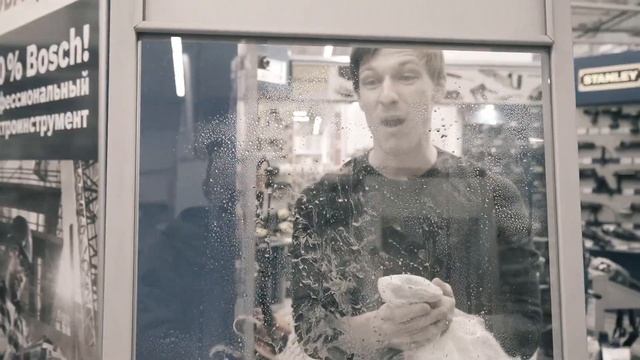 Как помыть окна без разводов смотреть онлайн