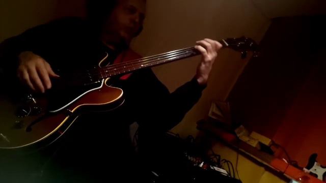 66 Gibson EB2 stparkling Burgundy Modified смотреть онлайн