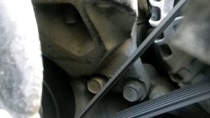Hyundai i30 гудит компрессор кондиционера