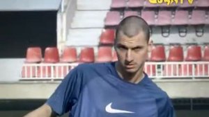 Joga Bonito C. Ronaldo Vs Zlatan Ibrahimovic