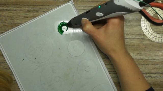 Пластик SBS для 3d (3д) ручки. Рисуем ёлку к новому году. смотреть онлайн