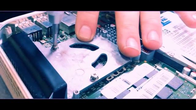 Чистка неттопа Acer Aspire REVO смотреть онлайн