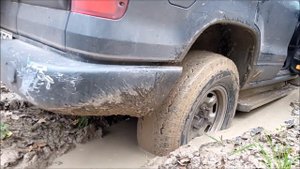 Isuzu Trooper off road Chekhov  with broken hub/Исузу трупер офф роуд,резина General Grabber AT3