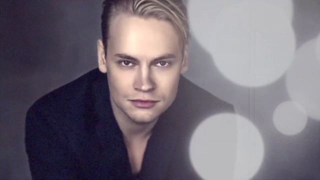 СИЛЬНЕЙШИЙ КОМФУЗ! Утро 21 марта Певец Шаман не забудет... смотреть онлайн