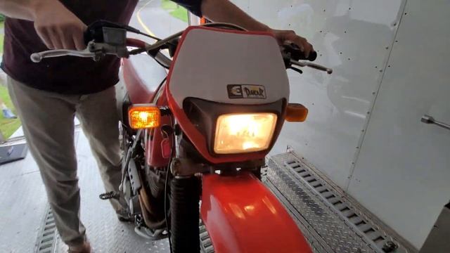 IS THE 2003 HONDA XR400R THE BEST DUAL SPORT DIRT BIKE & PLAY BIKE EVER MADE? смотреть онлайн