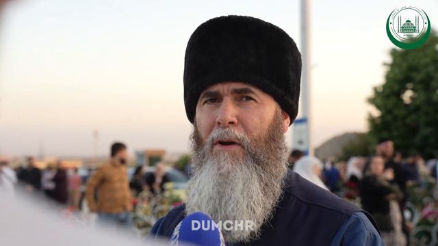 Фонд Кадырова оплатил путевки в Хадж 200 чтецам Корана