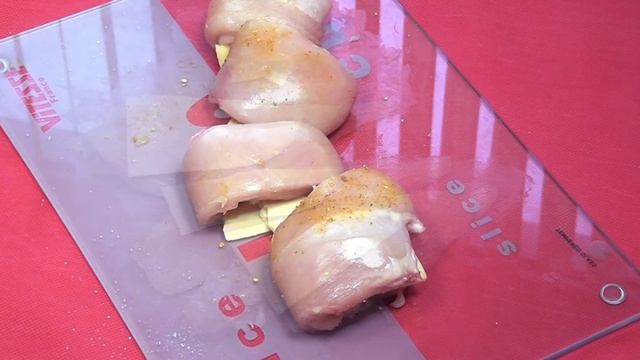 Индукционная мультиварка. Куриные грудки с картофелем в REDMOND IH300 смотреть онлайн