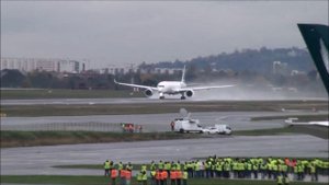 A350-1000 XWB First Flight @ Toulouse Airport【Full HD】