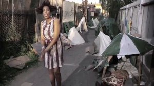 Macy Gray Beauty In The World