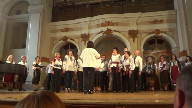 Хор "Акколада" з Філадельфії у Львові. 2016 р. смотреть онлайн