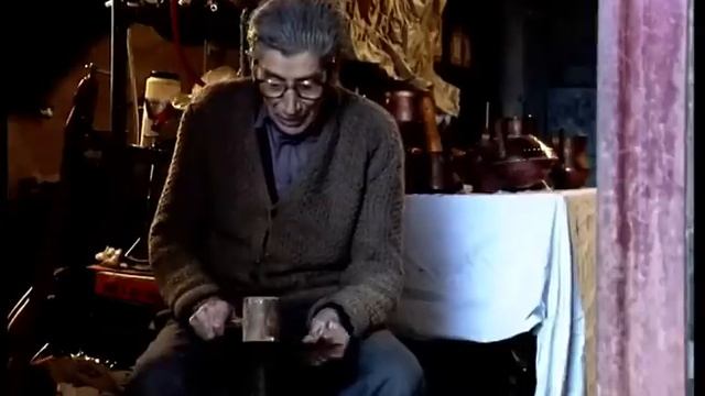 CALDEROS y OLLAS de cobre moldeados A MANO por un experto CALDERERO artesanal смотреть онлайн