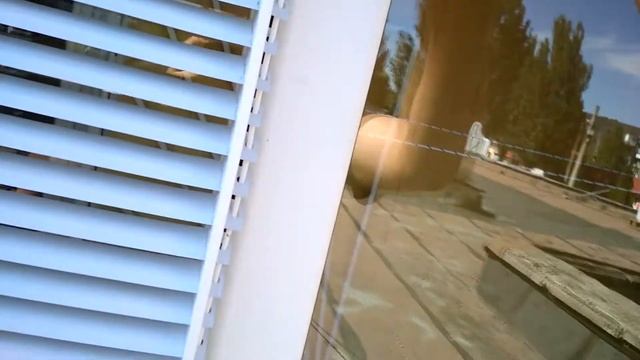 Крепление наружных жалюзи, два способа. Street Side - Правильная солнцезащита! Www.komfortvostok.co