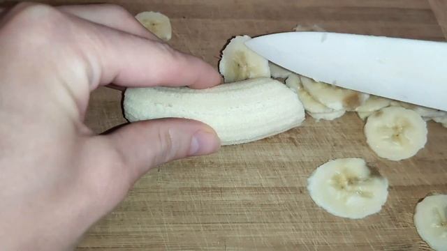 Шоколадные блинчики из 2 бананов/Сделайте этот удивительный рецепт/Вкусные блины на масленицу смотреть онлайн