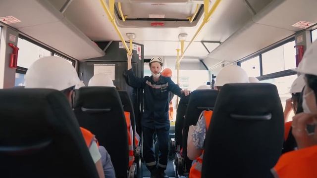 Абинские старшеклассники посетили АЭМЗ с экскурсией смотреть онлайн