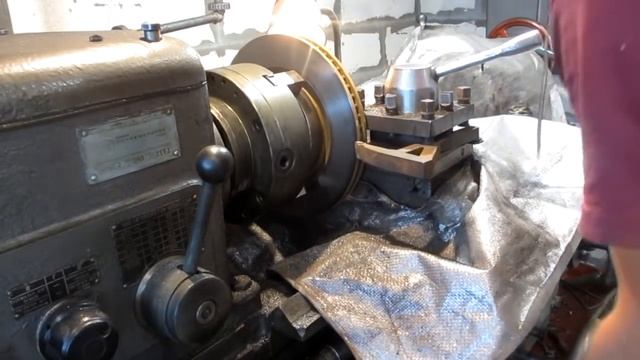 ???Проточка тормозных дисков??? / brake disk groove/ الحز من الأقراص