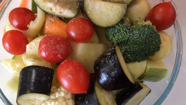 Запеченные Овощи в  Духовке в Сметанном Соусе! Мой любимый Рецепт, Очень Вкусно!