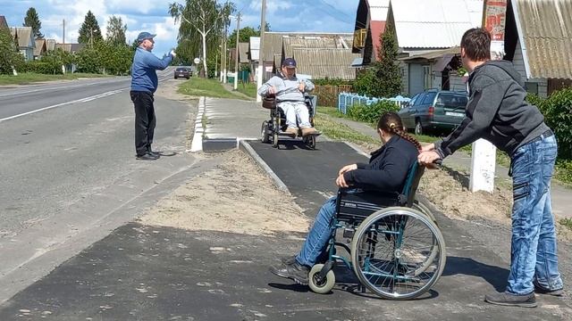 Обзор остановки в Поколюбичах смотреть онлайн