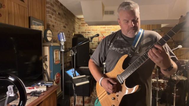 A little jam on the Schecter Banshee смотреть онлайн