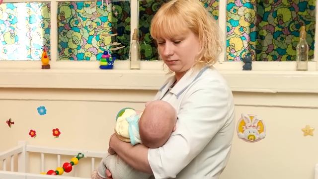 ? Мать оставила СЫНА в родильном доме, посчитав его НЕКРАСИВЫМ. Вот что ПРОИЗОШЛО спустя время… смотреть онлайн