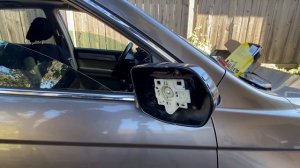 2011 Honda CR-V side mirror glass replacement