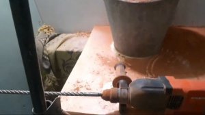 Вентиляция в туалете/Сверлим отверстие.(Часть1)