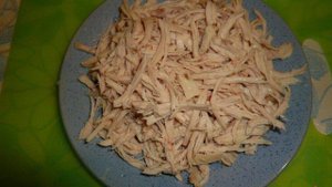 Салат из куриного мяса с морковью по-корейски