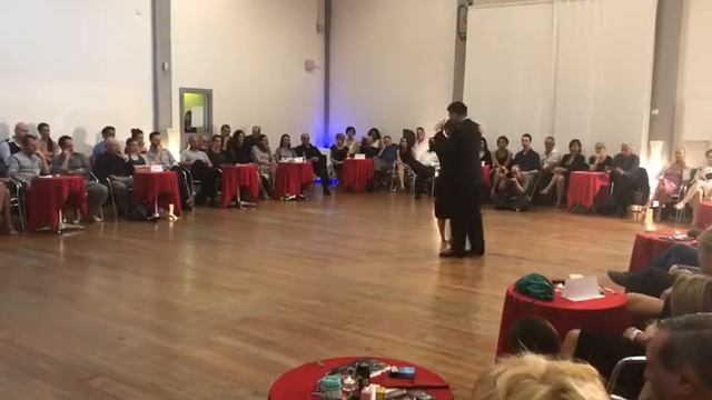 Ravena Abdyli e Matteo Antonietti - Milonga "Must" Roma смотреть онлайн