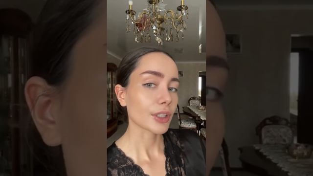 Трендовое оформление бровей в 2023 году смотреть онлайн