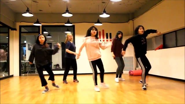 Girl Gone Wild-Madonna | Somi Choreography | Peace Dance смотреть онлайн