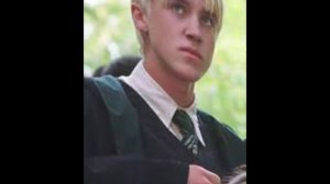 Сердце моё полно веществом,я говорю нет,а оно-люблю🍏💚