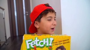 Зачем Аминка ПРЕВРАТИЛАСЬ в СОБАКУ? Ребята НЕ ЗНАЮТ Что ДЕЛАТЬ!