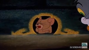 Jerry roars in the mouse hole (MGM Leo the Lion Roar)