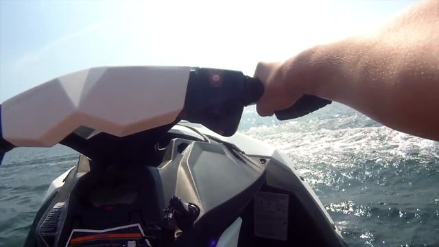 3 Reasons To Buy A Seadoo Spark Trixx! смотреть онлайн