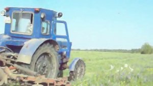 сенокос,косим роторной косилкой на Т-40АМ