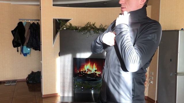 Бег зимой, кроссовки одежда для бега зимой на улице.