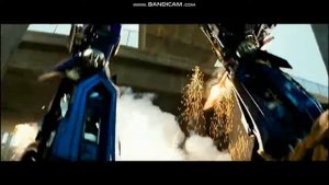 Клип про Оптимуса Прайма Трансформеры 3 Темная сторона Луны