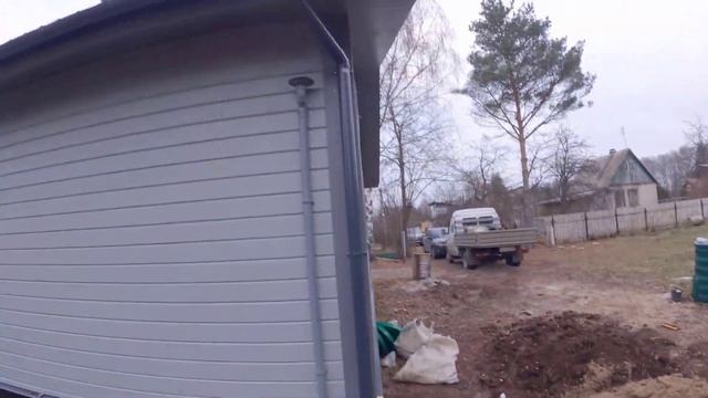 Монтаж бюджетного септика Диамант 4 на участке с высокими грунтовыми водами.