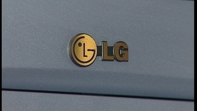 2002.02.05 Мегион  Славнефть-Торг  магазины товар кредит