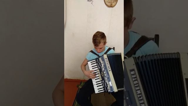 Л. Подешт - Бабушка, научи меня танцевать Чарльстон смотреть онлайн