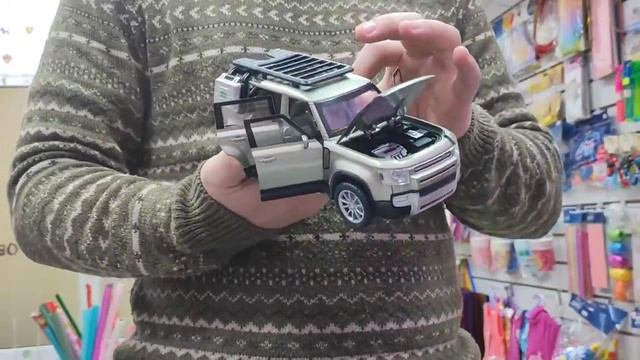 Обзор машинки Land Rover Defender масштаб модели 1:24 #масштабныемодели #обзормашинок #landrover